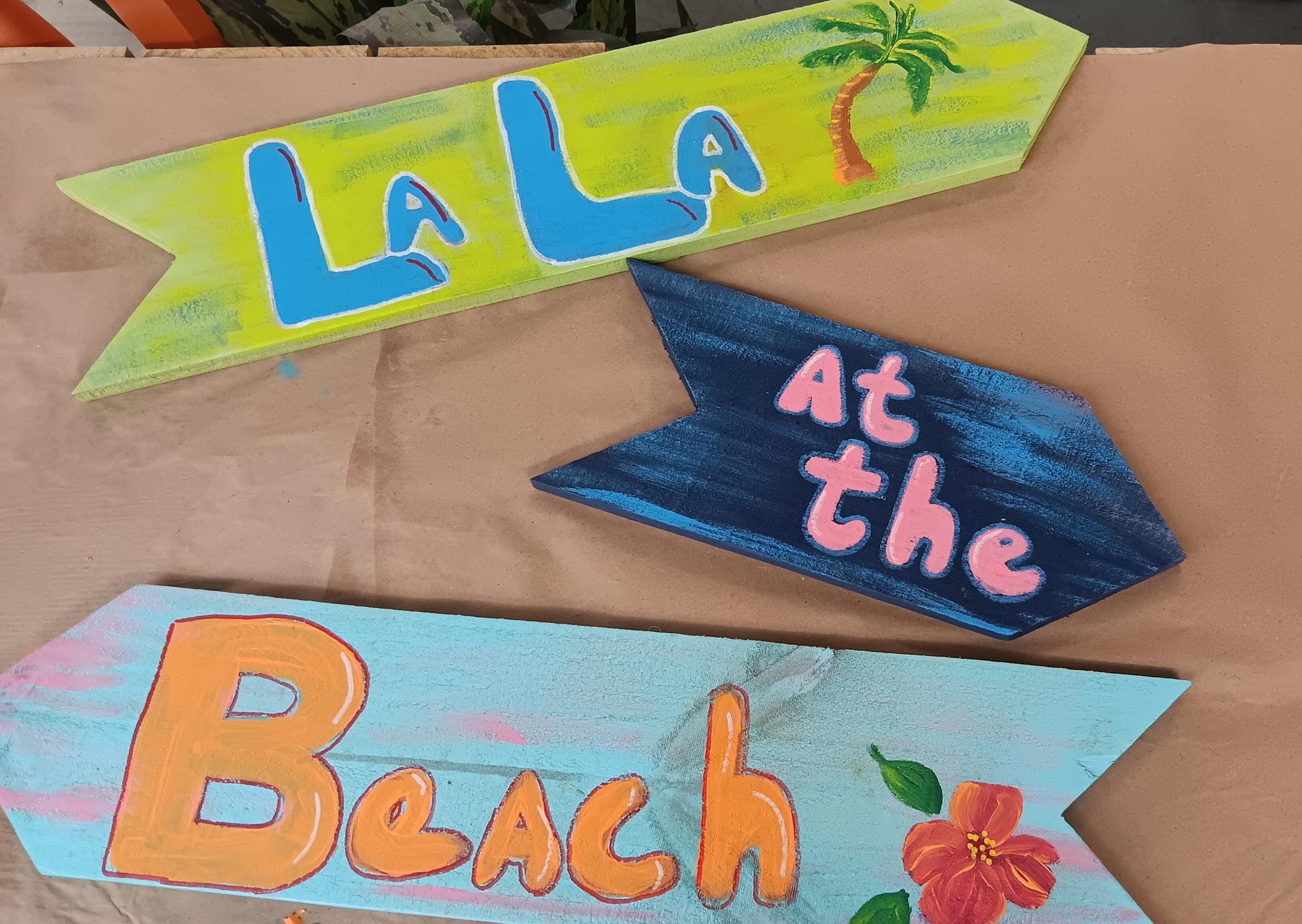 Custom Tiki Bar Sign - Tropical Outdoor Decor
